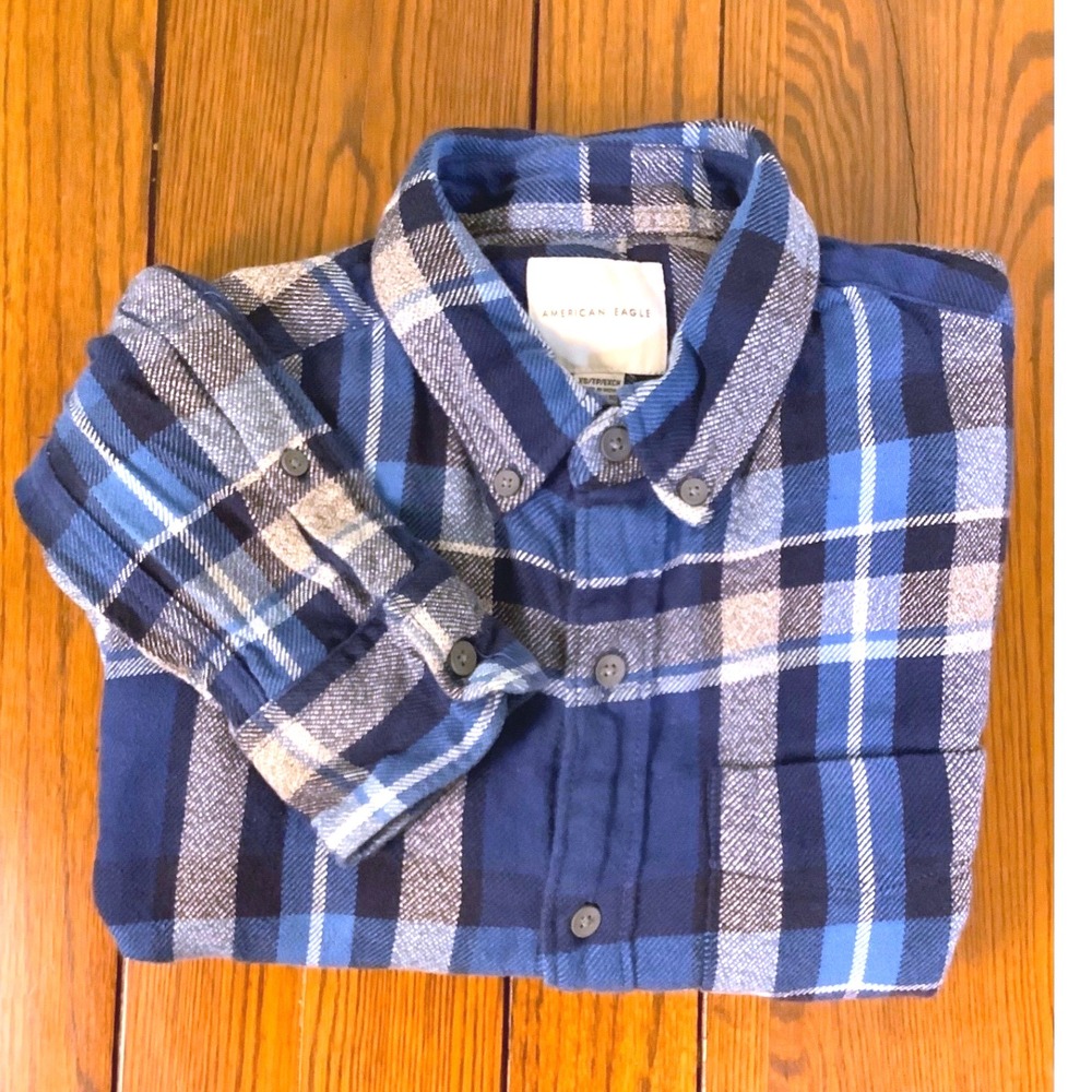 American Eagle Mens XS Flannel Shirt Blue Plaid Button Up Long Sleeve Casual
